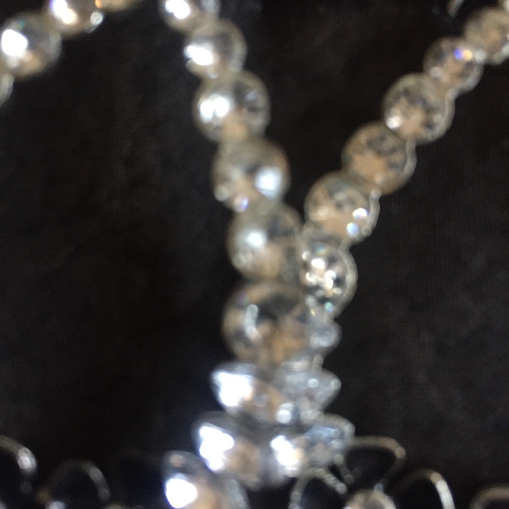 Silver with black flowers earrings - Picture 4 of 7